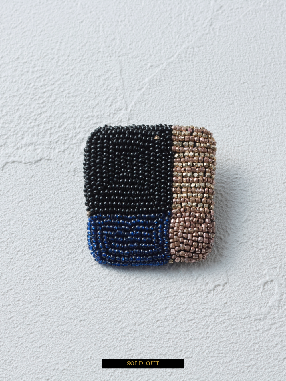 Handmade Beads Jewelry | BROOCH 007 | Mayu Morimoto | VOJ